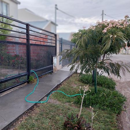 Habitacion Privada En La Casa De Thor Trelew Exterior foto